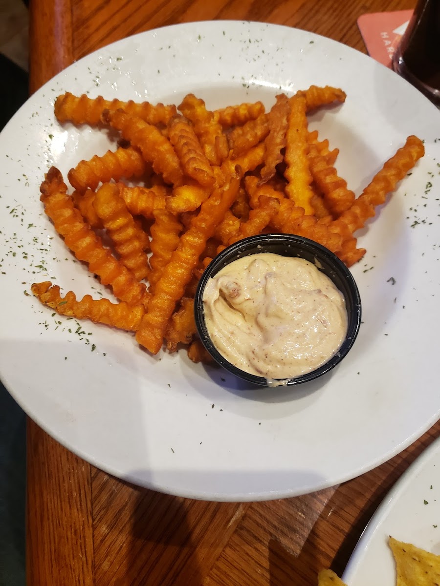 Bernie's Bar & Grill